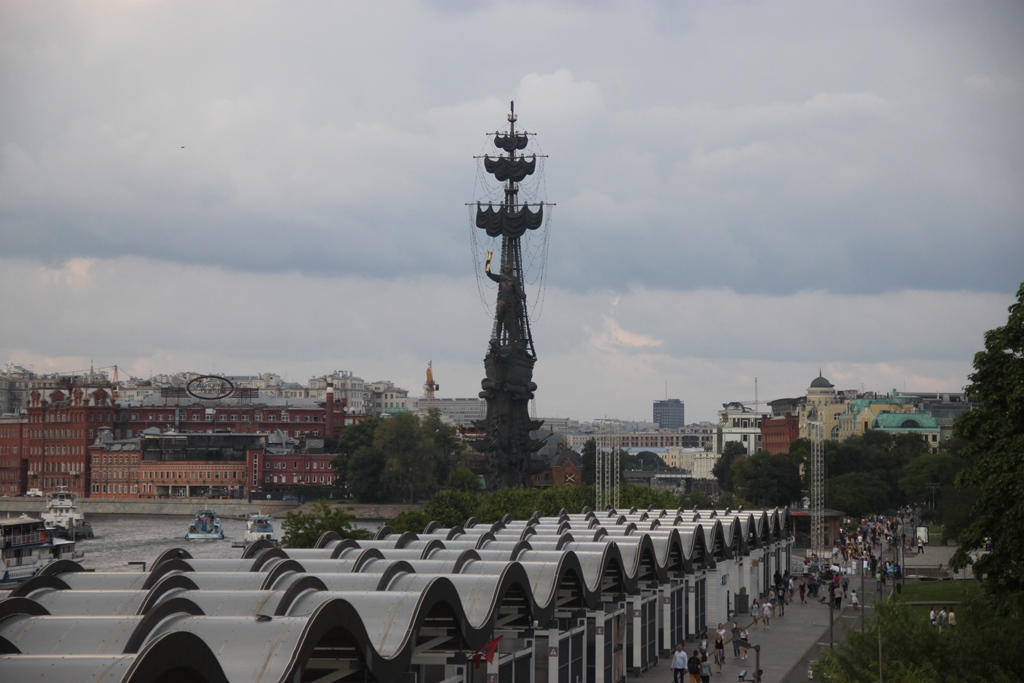 где погулять в москве