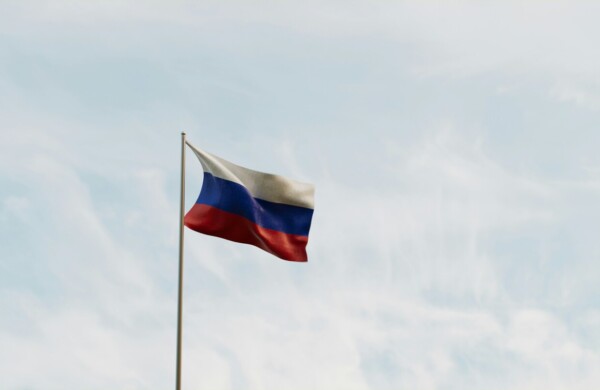 ЦАМ предложило учредить День возвращения соотечественников в Россию