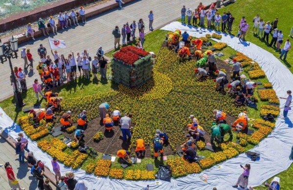В столице определили победителей конкурса «Московские мастера» в номинации «Рабочий зеленого хозяйства»