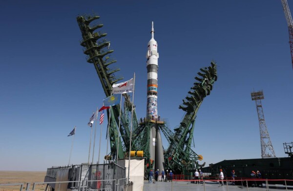 На ракете «Союз-2.1а», отправившей корабль к МКС, разместили логотип российского бренда