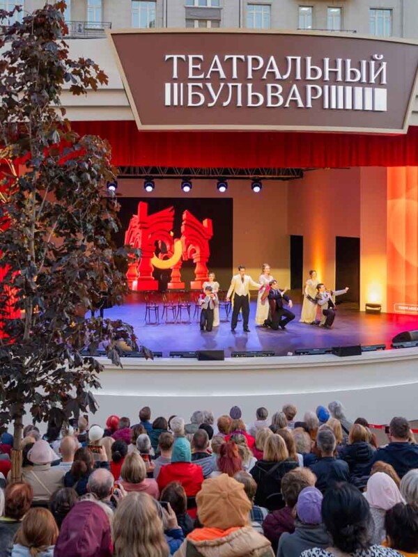 Участники проекта «Активный гражданин» оценят площадки фестиваля «Театральный бульвар»
