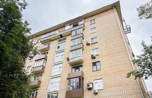 Более 200 домов, созданных по проектам Специального архитектурно-конструкторского бюро, капитально отремонтировали в Москве