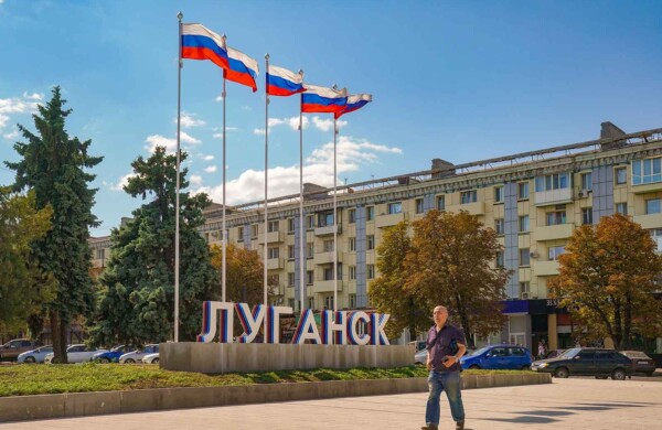 Московские службы восстанавливают инфраструктуру Донецка и Луганска — Собянин