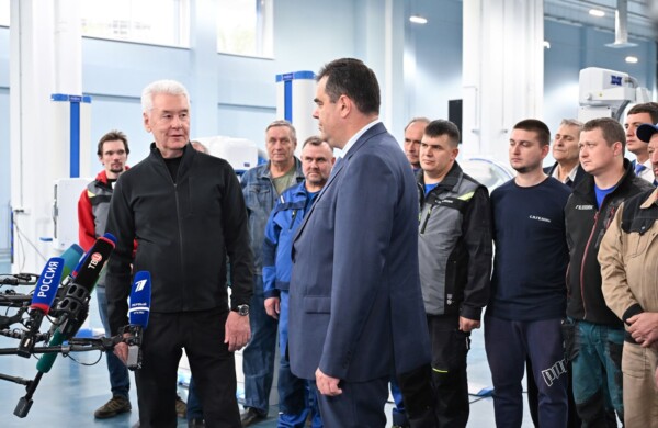 Сергей Собянин открыл завод по производству рентгенодиагностических аппаратов