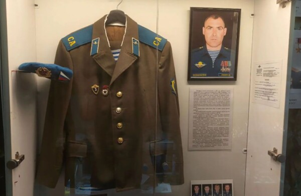Винт истребителя и военная форма: какие предметы находятся в экспозиции музея «Герои и подвиги»