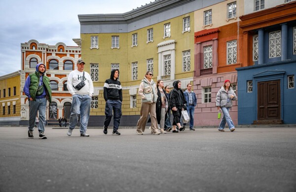 Около 1,2 тысячи экскурсий провели в кинопарке «Москино» в этом году