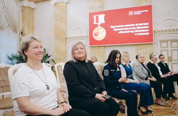 Тысячу заявок подали на соискание знака отличия «Волонтер Москвы»